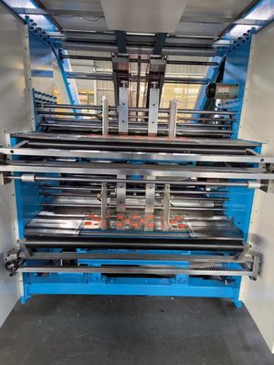 SFC 2200 5 Ply 180 Gsm Corrugated Box Online Automatic Pasting Flute Lamination Machine