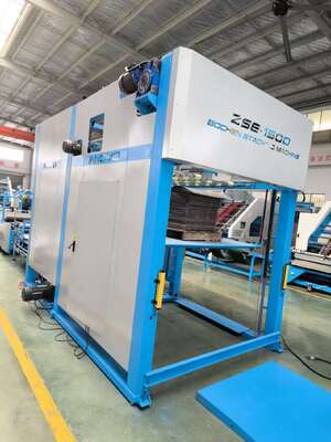Auto Flip Flop Stacker Machine Integrating Slow Paper Table And System Components For Flute Laminator Turning And Stacking In Packaging Production